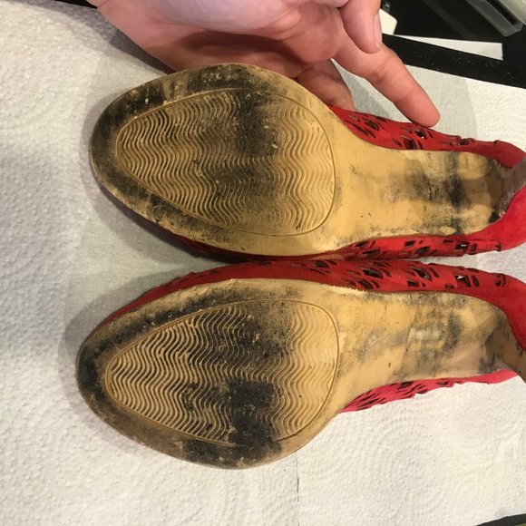 Stylish Red Pumps by High Heel Power - Picture 7 of 8